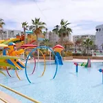 Lovely 2 Bedroom Appartment With Private Pool
