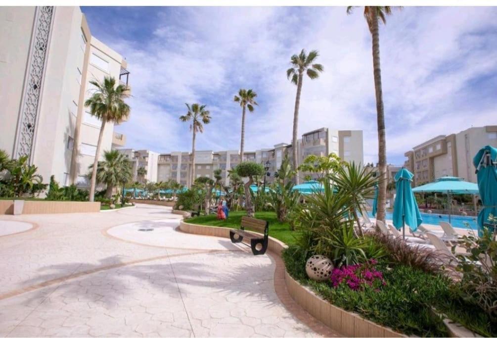 Apartment Lovely 2 Bedroom With Private Pool